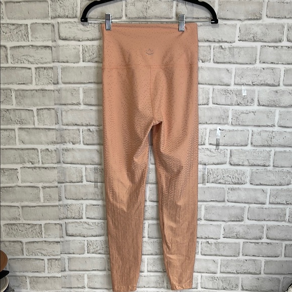 Beyond Yoga Pink with Gold Dots High-Rise Leggings Size S - Picture 6 of 9